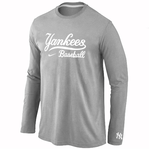 Nike New York Yankees Long Sleeve T-Shirt Grey