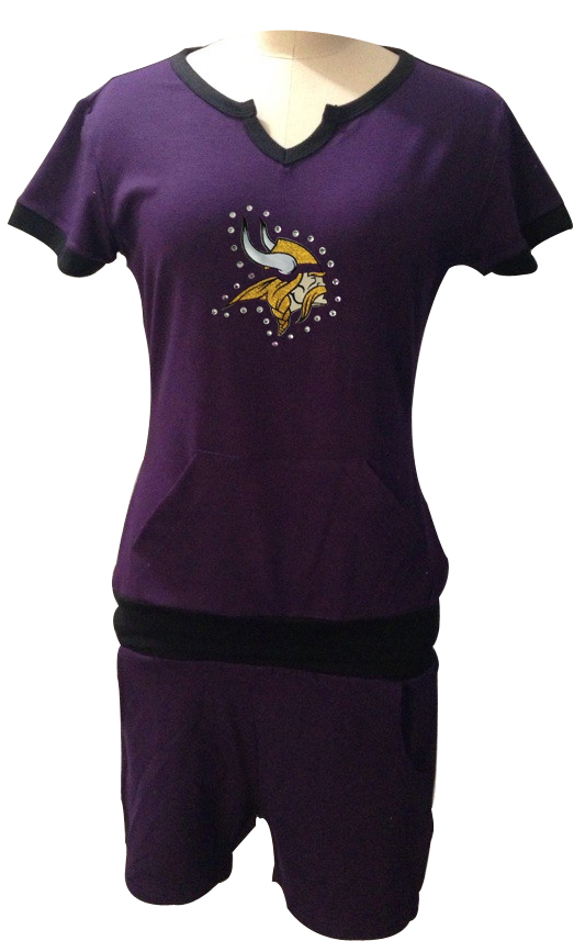 NIKE NFL Minnesota Vikings womens purple sport suit
