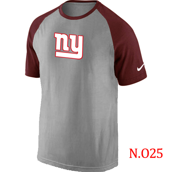 Nike NFL New York Giants Grey Red T-Shirt.