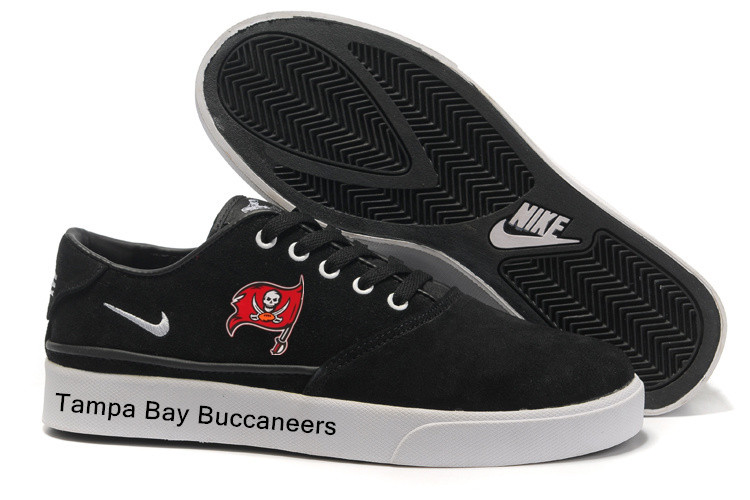 Tampa Bay Buccaneers Training Shoes with Flat Sole