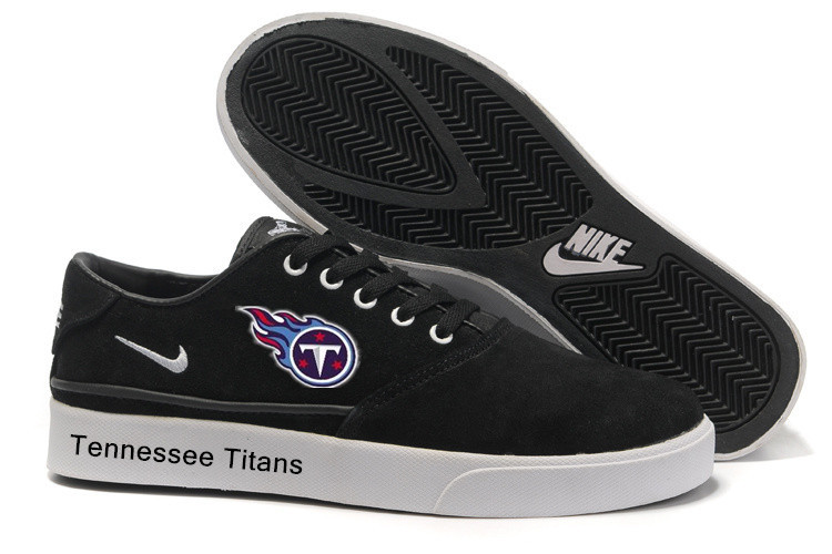 NFL Tennessee Titans Training Shoes with Flat Sole Black
