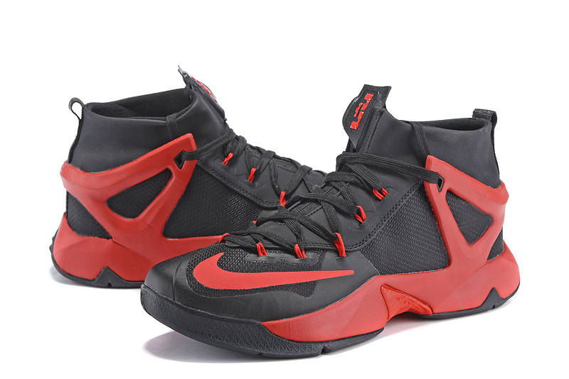 Nike LeBron James Basketball 13 Shoes Black Red
