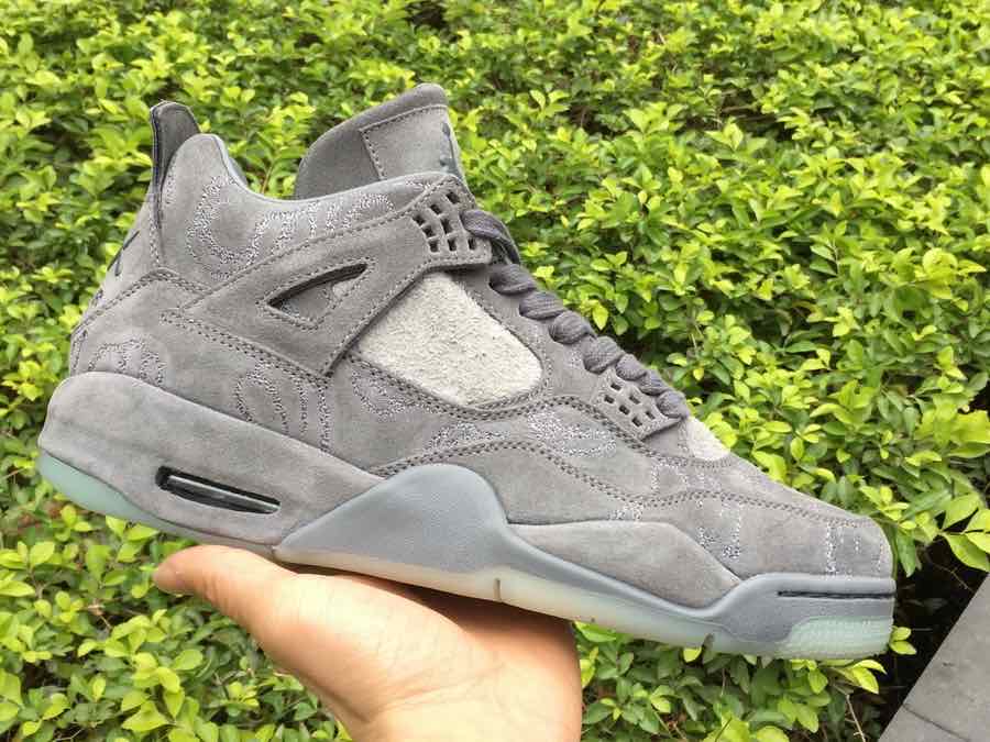 Nike Air Jordan 4 Cool Grey KAWS x Sneakers