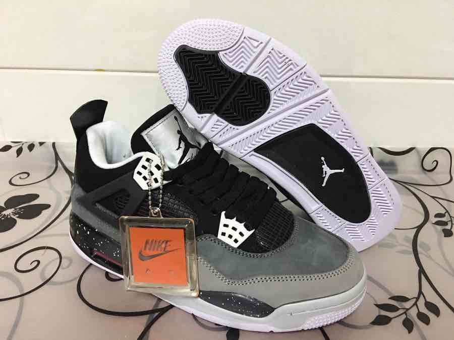 Nike Air Jordan 4 Fear Pack Sneakers