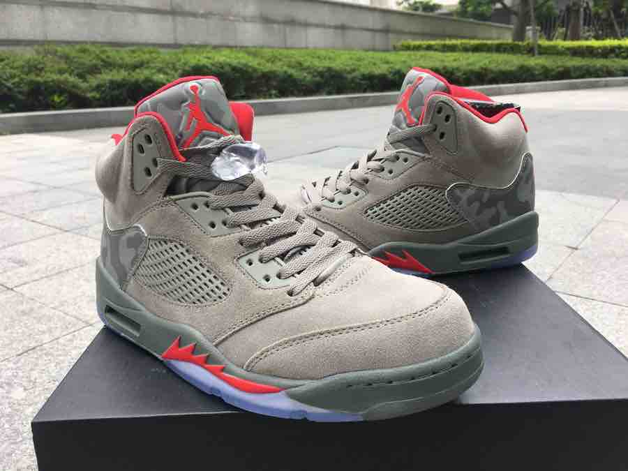 Nike Air Jordan 5 Camo 3M Sneakers