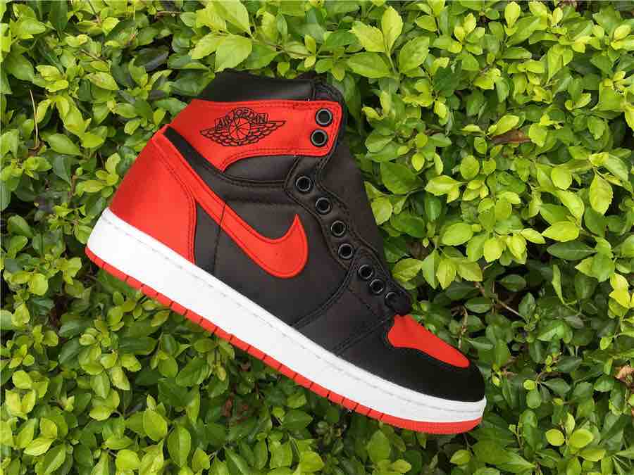 Nike Air Jordan 1 OG High SE Satin Sneakers