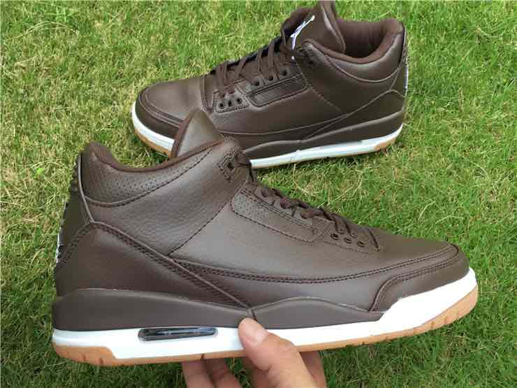 Nike Air Jordan 3 Cholcolate Sneakers