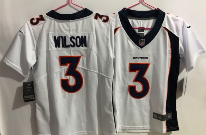 Womens NFL Denver Broncos #3 Wilson White Vapor Limited Jersey 