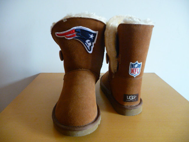 NFL New England Patriots Cuce Shoes Ladies Fanatic Boots Tan