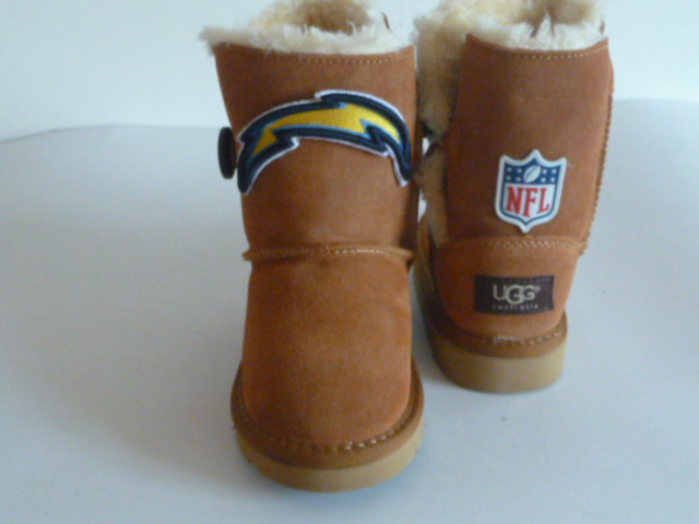 NFL San Diego Chargers Cuce Shoes Kids Fanatic Boots Tan