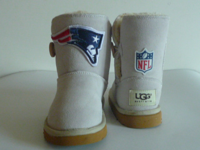 Kids NFL New England Patriots UGG Snow boots Beige