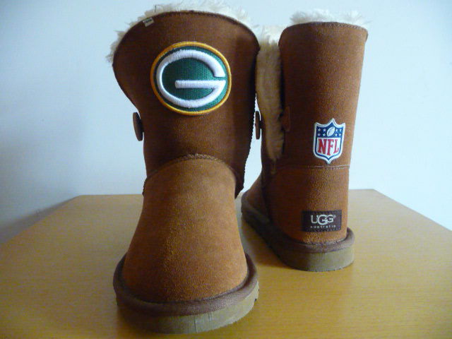 NFL Green Bay Packers Cuce Shoes Ladies Fanatic Boots Tan