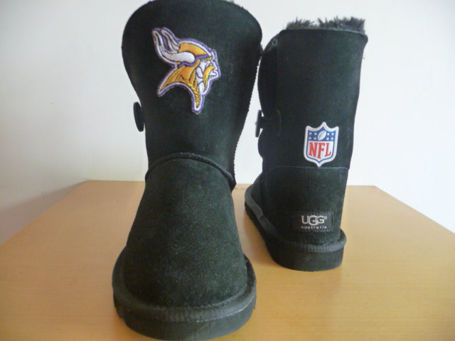 NFL Minnesota Vikings Cuce Shoes Ladies Fanatic Boots Black