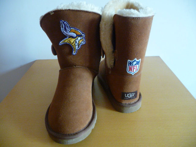 NFL Minnesota Vikings Cuce Shoes Ladies Fanatic Boots Tan