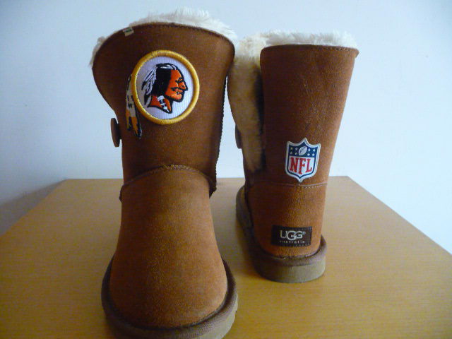 NFL Washington Redskins Cuce Shoes Ladies Fanatic Boots Tan