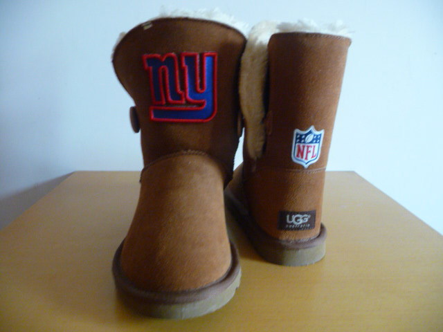 NFL New York Giants Cuce Shoes Ladies Fanatic Boots Tan